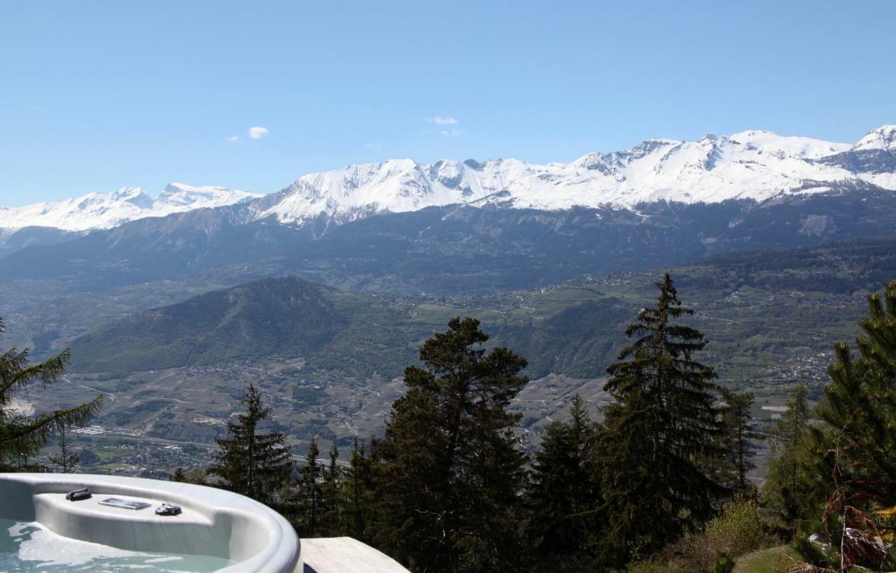 Les Mazots De La Source & Spa ヴェルコラン エクステリア 写真