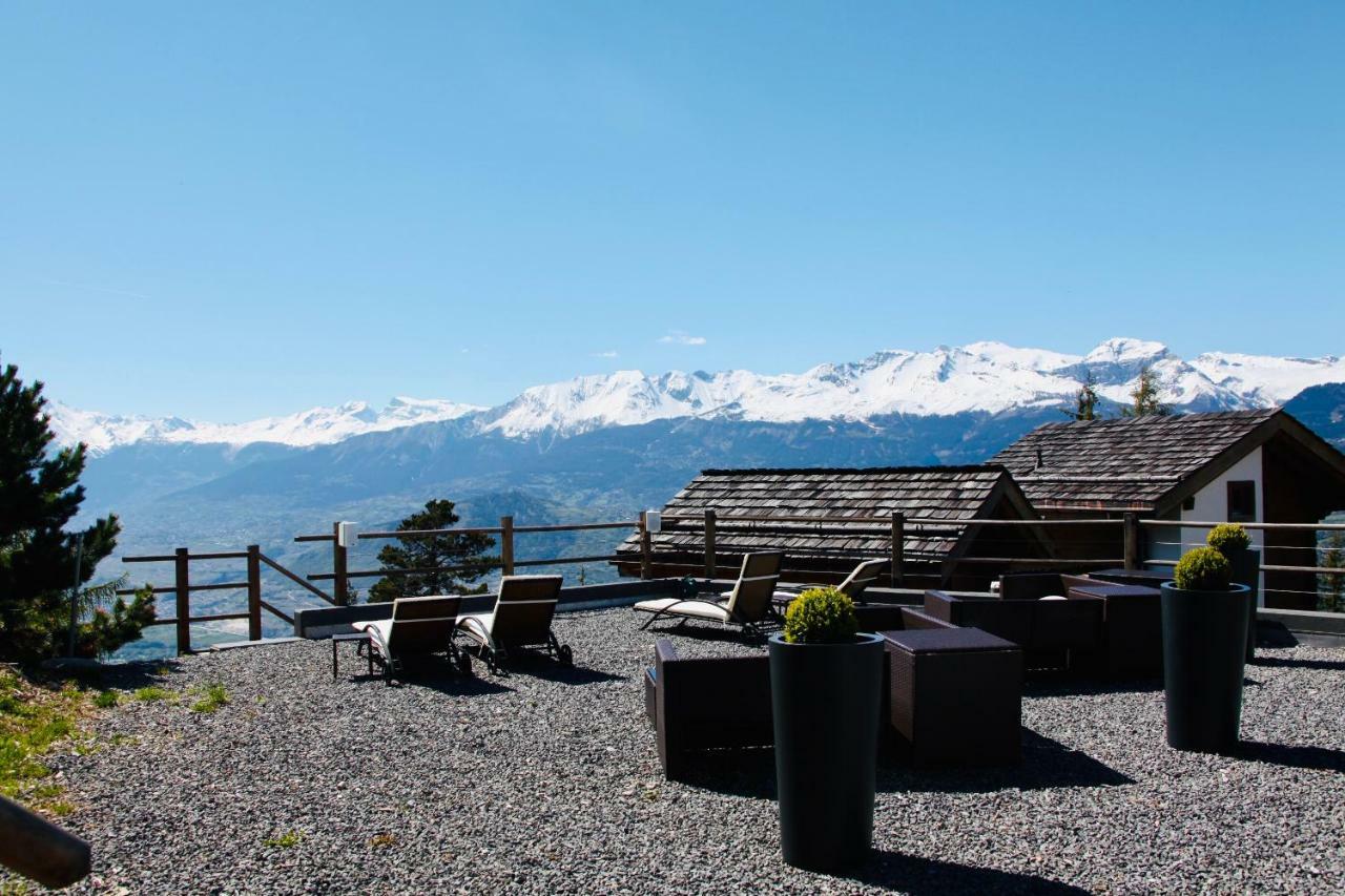 Les Mazots De La Source & Spa ヴェルコラン エクステリア 写真